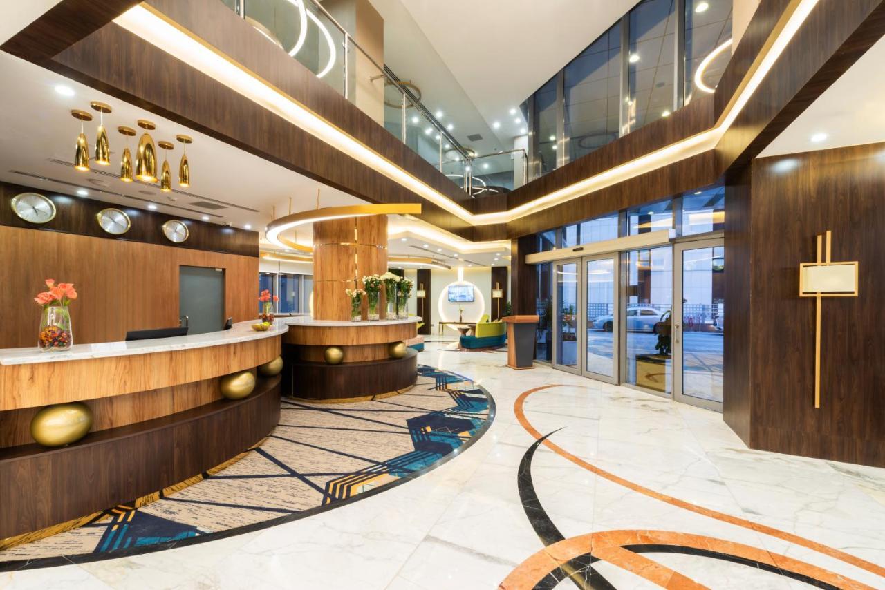 Warwick Riyadh Al Wezarat Exterior photo